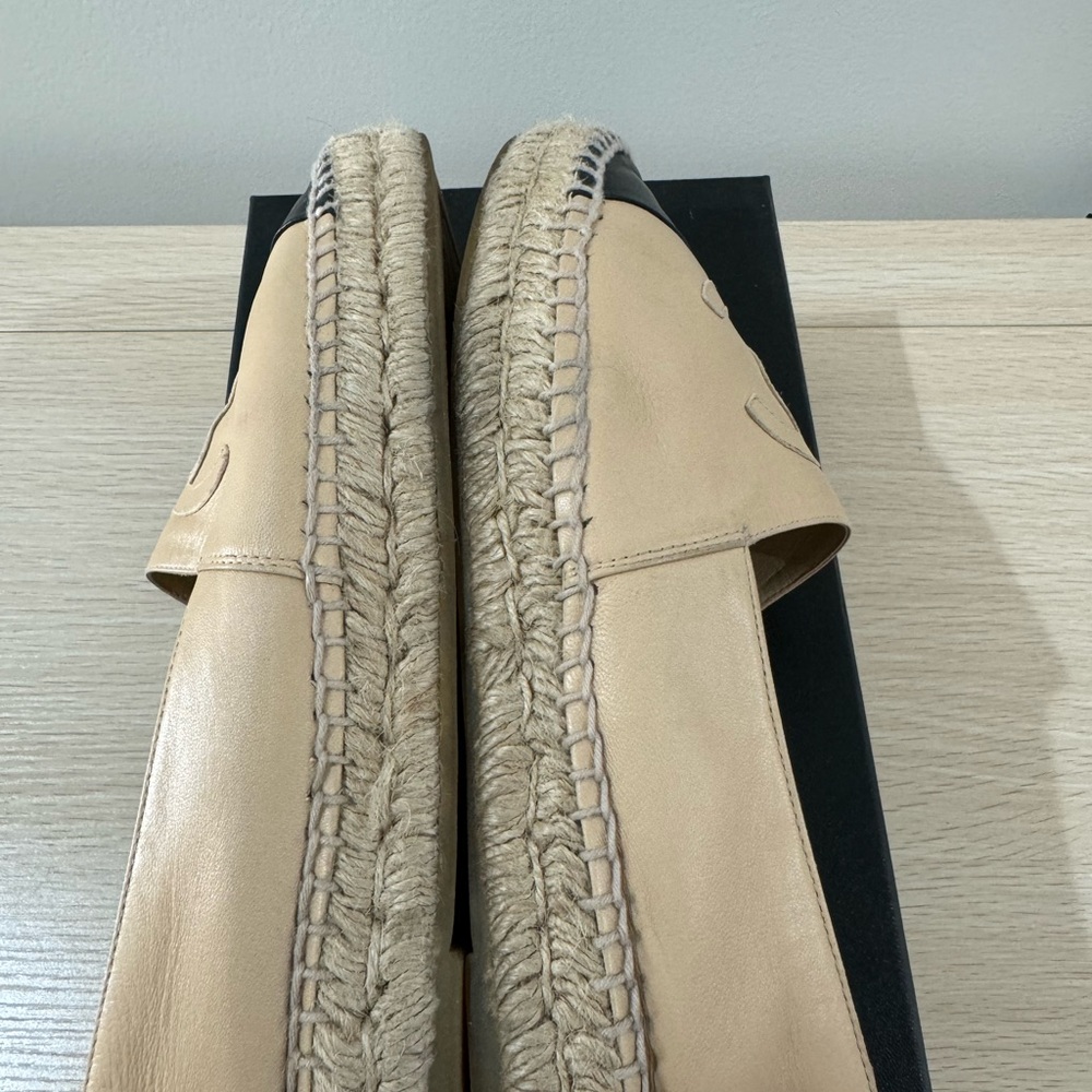 CHANEL Cream and Black Espadrilles with Iconic CC Logo - Picture 5 of 6